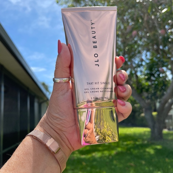 JLO BEAUTY By (Jennifer López)That Hit Single Gel Cream Cleanser 5.oz - Picture 3 of 10